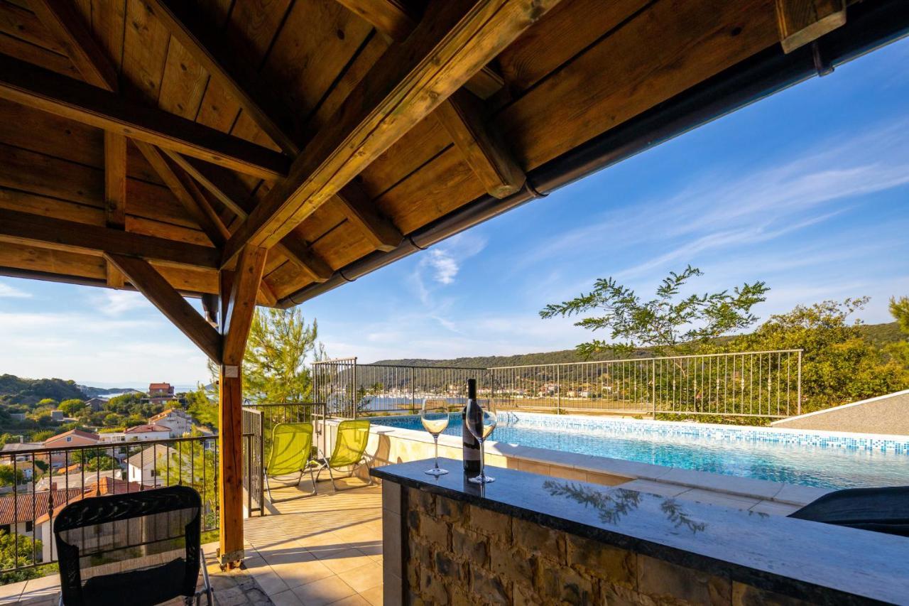Apartment Doris Supetarska Draga Εξωτερικό φωτογραφία