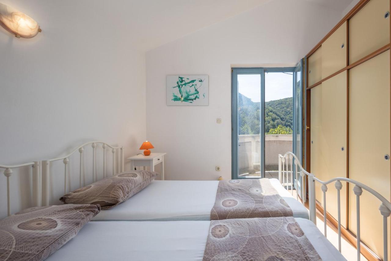 Apartment Doris Supetarska Draga Εξωτερικό φωτογραφία