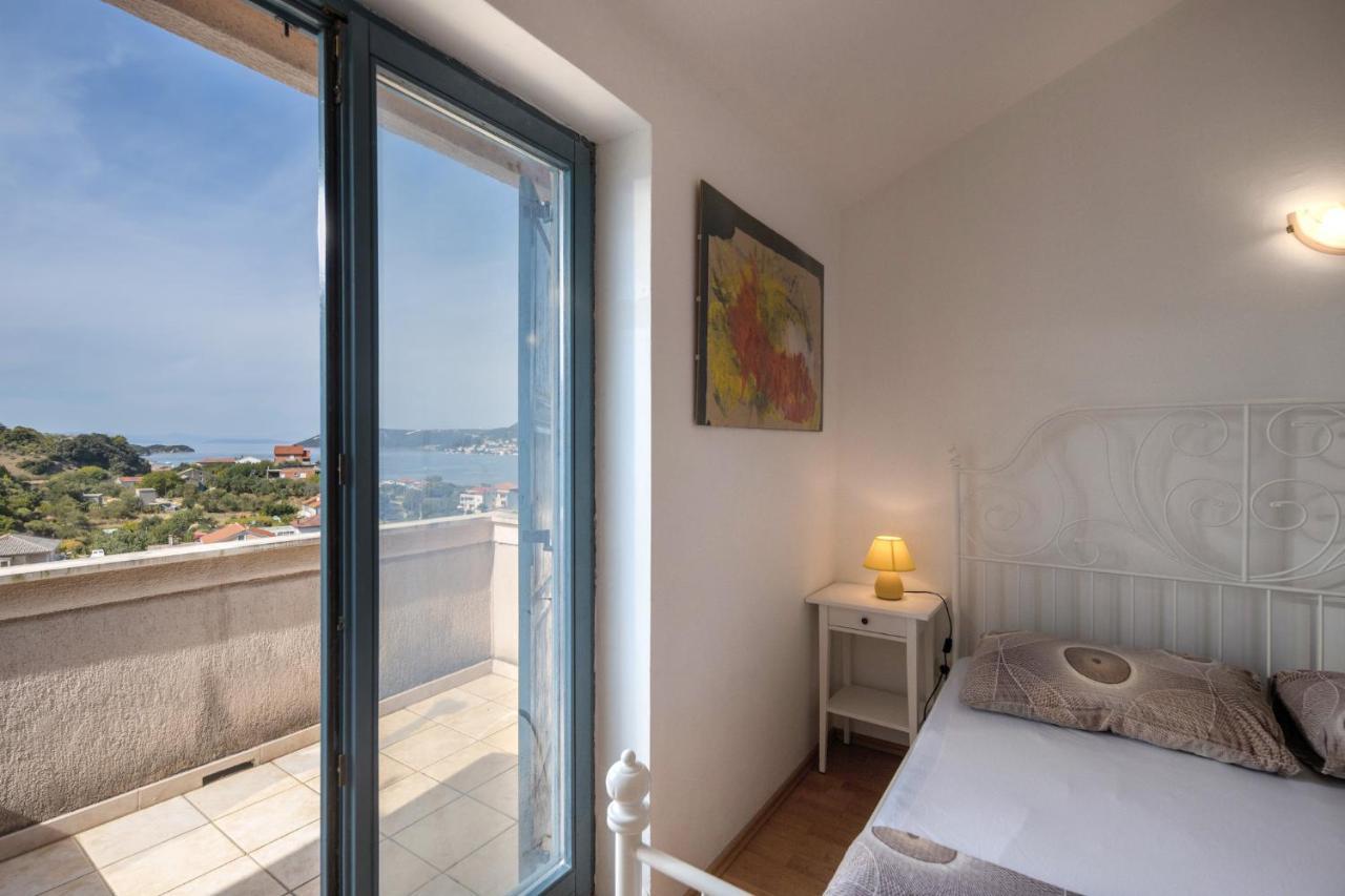 Apartment Doris Supetarska Draga Εξωτερικό φωτογραφία