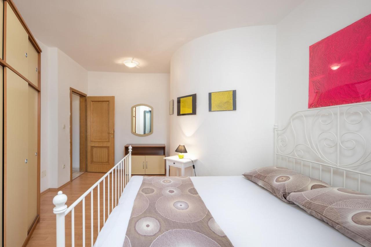 Apartment Doris Supetarska Draga Εξωτερικό φωτογραφία