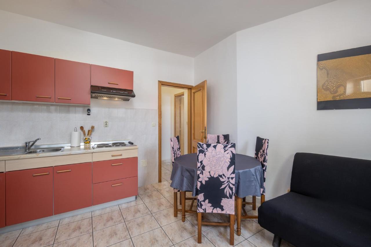 Apartment Doris Supetarska Draga Εξωτερικό φωτογραφία