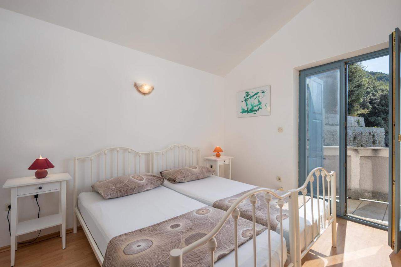 Apartment Doris Supetarska Draga Εξωτερικό φωτογραφία