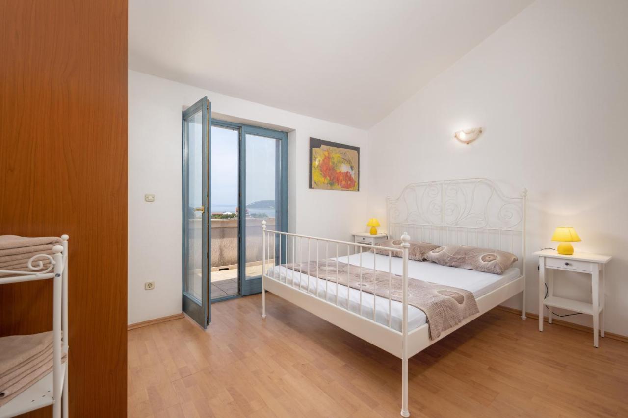 Apartment Doris Supetarska Draga Εξωτερικό φωτογραφία