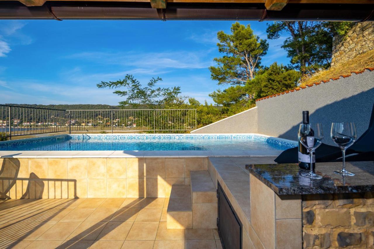 Apartment Doris Supetarska Draga Εξωτερικό φωτογραφία