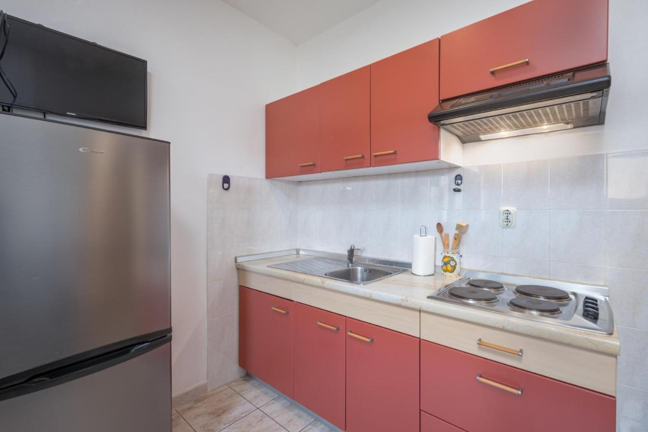 Apartment Doris Supetarska Draga Εξωτερικό φωτογραφία