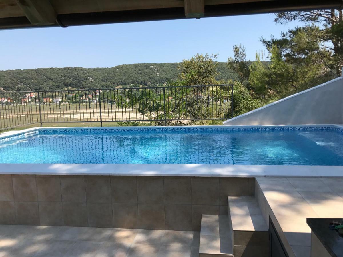 Apartment Doris Supetarska Draga Εξωτερικό φωτογραφία